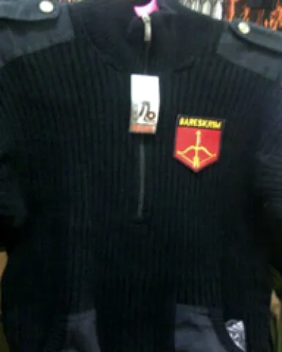 Baju / Kemeja Lain Sweater Hitam + Logo 1 sweater_hitam_logo